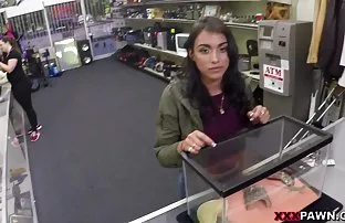 XXX başlayanların deneyimi ve otantik heyecanı anal seks yapmak kameraya çektiğinde, bu