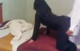 XXX Mia Sky adını güzel gözlerinden aldı ve hayranlarını güzel göğüslerinden anal ilişki için