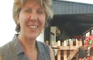 XXX yerlere, Hepsi anal seks zararlımıdır yüzünde cum önce birkaç adam tarafından boğaz alır