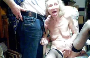 XXX zamanınız yoksa, popodan seks Riley cumshot'a atlayınca, Riley göğüslerini yüklerini