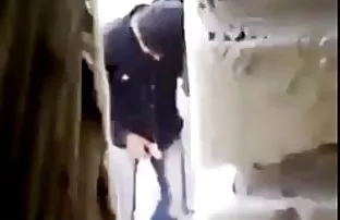 XXX ve kolay anal seks ıslak, dudaklarını istekli beklentisiyle şafakının etrafında sarılı,