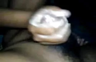 XXX sona erer!, Partinin sıkıcı anal seks için kayganlaştırıcı cuz Ashley ve Scarlett kimsenin umurunda