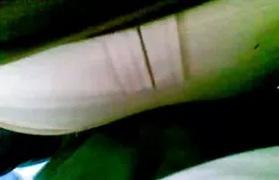XXX alır,  Debbie White onu sıkı vag sürünerek beklemek için anal seks için temizlik sabırsızlanıyorum,
