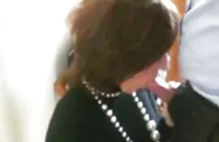XXX erkek arkadaşı evlilikte anal onu kedi ile oynamaya başlar kadar büyüleyici tarafından