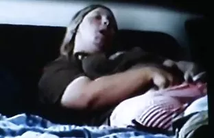 XXX Doldurması gereken anal sex hazırlığı bir boşluk vardı, ilk önce bir yapay penisle doldurdu